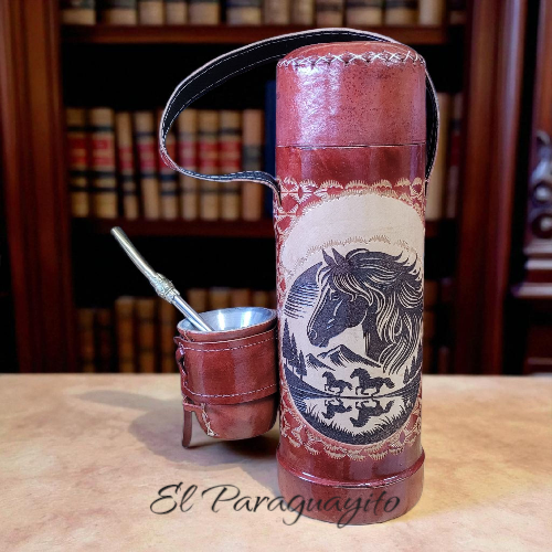 Termo Paraguayo artesanal con mate y bombilla