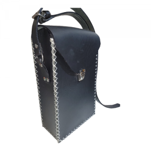 Bolso matero cuero negro broche