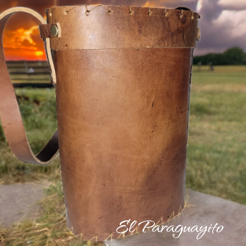 Bolso matero cuero cafe envejecido medio